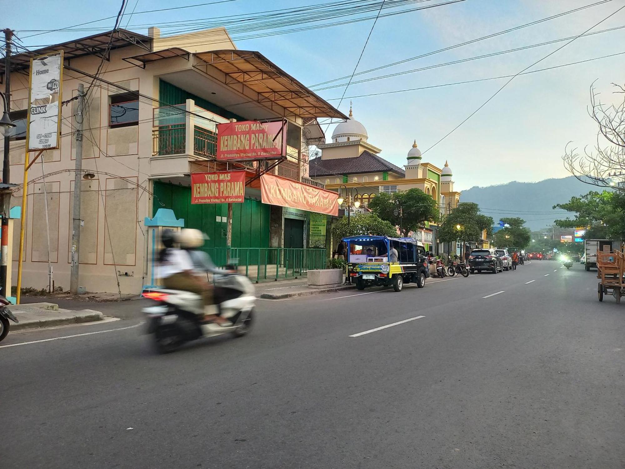 Ada Homestay Magelang Exterior photo