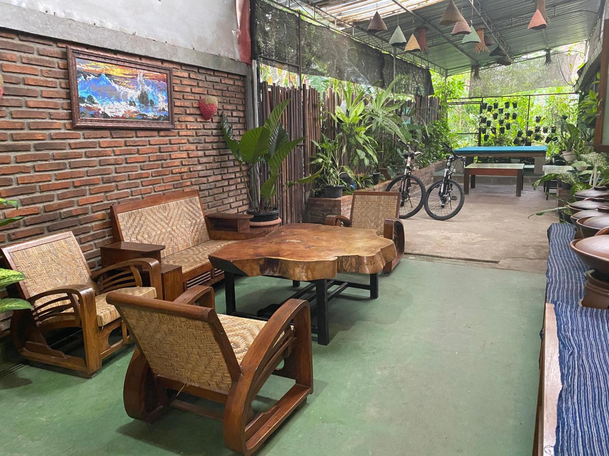 Ada Homestay Magelang Exterior photo