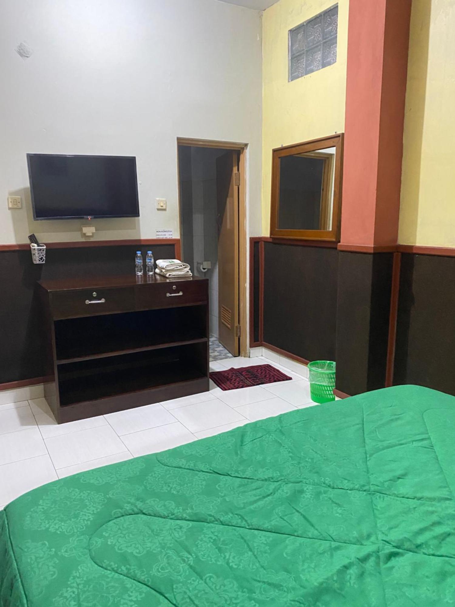 Ada Homestay Magelang Exterior photo